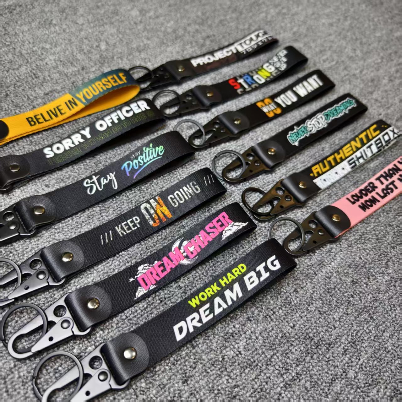 Car Accessories Quotation - Warnung Schlüsselanhänger Schlüsselanhänger Angebot Phrase Wort