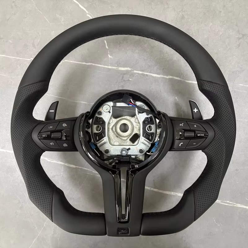 Car Accessories For Steering Wheel - Auf Lager Leder-Autolenkrad F11 F12 F15